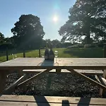 The Coach House 1861 彭里斯