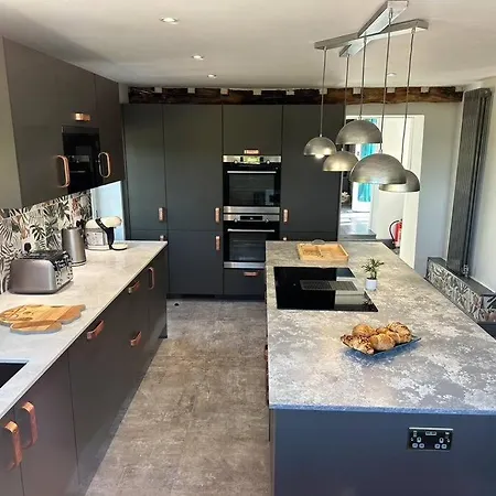 The Coach House 1861 * Penrith