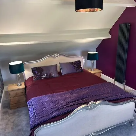 The Coach House 1861 펜리스