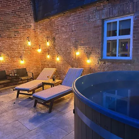 度假居 The Coach House 1861 彭里斯